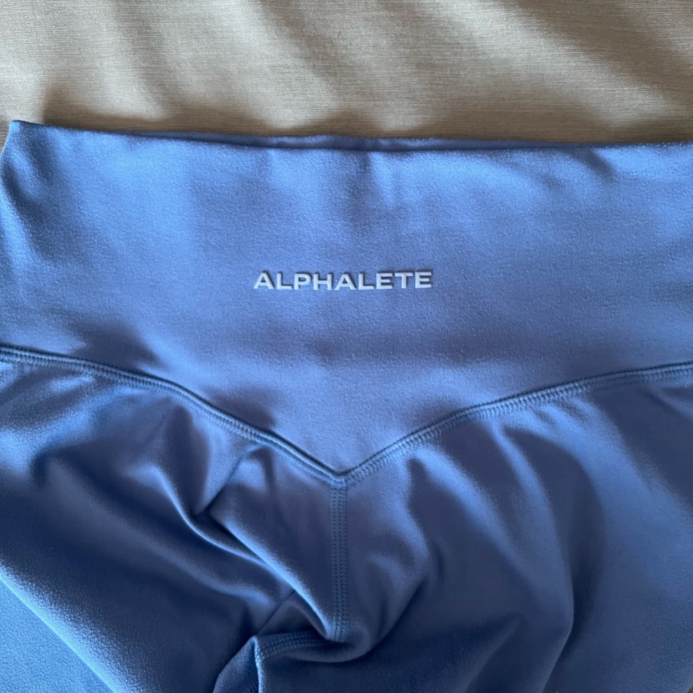 Alphalete Sky Blue Active Leggings